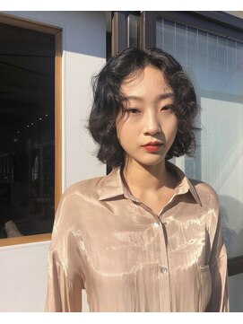 ナループロアツム(Nalu pu loa Tsum) ボブウェーブパーマ