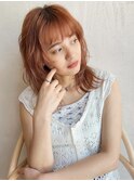 レイヤーカット×顔周りカット×オレンジカラー×暖色×10代20代