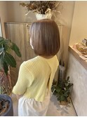 ミルクティーベージュ
