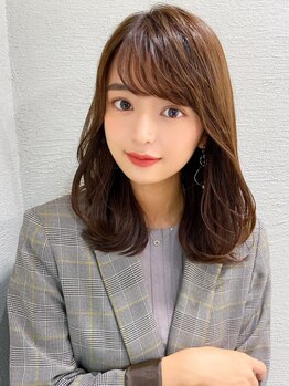 ビューブルー 亀戸錦糸町(VIEW BLUE)の写真/【亀戸/錦糸町】髪質改善×縮毛矯正で柔らかくて自然な仕上がりを実現！思わず触れたくなる艶髪に♪