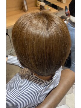 カルテット(Quartett) 【Quartett】透き通るオリーブブラウンカラー