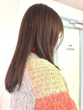 ミドル(MIDDLE) ミディアム/ロングヘア