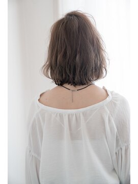 エスドットブルーム(S.BROOM) 【S.BROOM　なんば】ゆるふわボブ×ラフスタイル