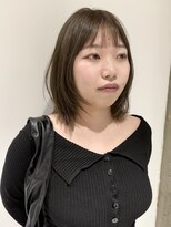 ヨーク(YOKE)&nbsp;レイヤーボブ顔まわりレイヤーオリーブ