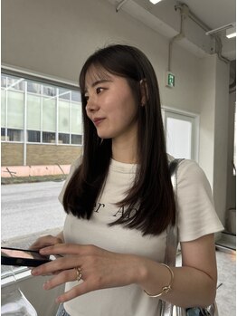 極力痛まないよう髪の状態に合わせ中性～弱酸性ストレートの薬剤を選定◎扱いやすく艶々に＊一宮/髪質改善