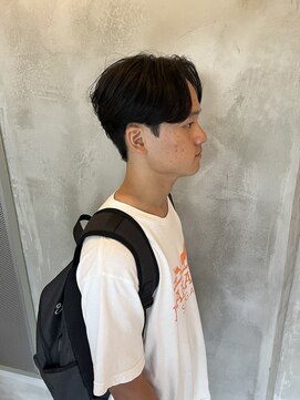 リリアーナ(LILIANA) センターパート　ニュアンスパーマ　池袋