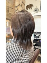 キリグ(KILIG)&nbsp;ナチュラルウルフでメリハリのあるバックシルエット