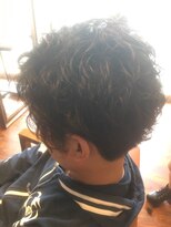 クロリ(Coloris) あえて崩す無造作パーマ