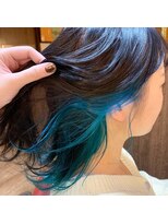 ビヨンドイー(beyond E)&nbsp;インナーカラー×シアンブルーカラー