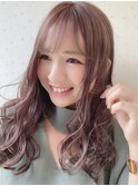 ピンキーベージュ