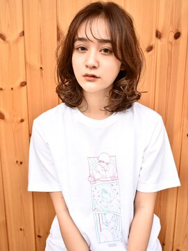 ブゾン(buZon) シースルーバング×毛先カールミディ