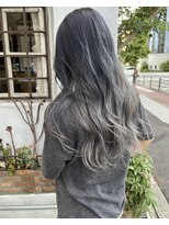 ディディ イック(didi ic)&nbsp;Blueからsilverになるレイヤーロング