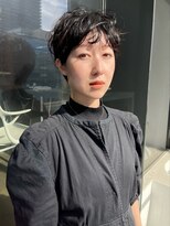 イトシテ&nbsp;ニュアンスパーマ×ジェンダーレスショート【本多身和子】