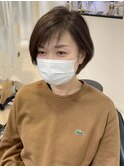 大人かわいいヘアショートバング☆グレージュカラー脱白髪染め