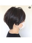 ショートボブ