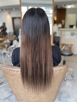 フツーロ 栄(FUTURO) グラデーション　プルエクステ　エクステ