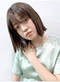 パツっとストレート_ショコラアッシュヘルシースタイル_28692
