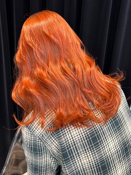 ジルスタジオ(JILL STUDIO) JILL STUDIO オレンジカラー×ロングウェーブ