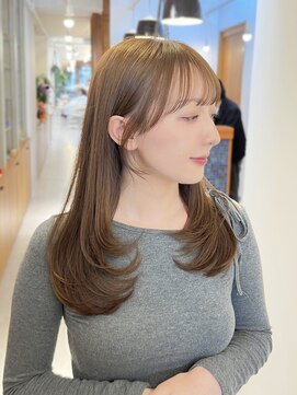 リンダ(LYNDA) 韓国レイヤーカットホワイトブロンド外ハネボブイメチェン美髪