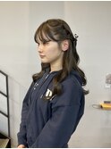 ゆるふわウェーブ♪10代20代成人式卒業式ハーフアップベージュ