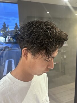 トテ(tote.) 縦落ちスパイラルパーマ