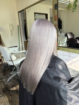 ロール(ROLL) ハイトーン/シルバー/ホワイト/ブリーチ3回