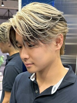 サンクマーケット 渋谷(cinq MARKET) 渋谷メンズブリーチカラーハイトーンカラーセンターパート30代