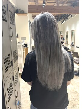 リフル 八王子(RIFULL) ハイライト　バレイヤージュ　ショート　レイヤー　髪質改善