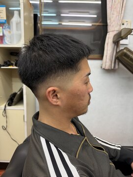 デザミ(Des Amis) 綺麗な色味フェード