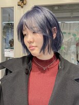 テトラ バイ ネオリーブ 横浜西口店(tetra by neolive)&nbsp;ネイビーブルーレイヤーボブ寒色カラー横浜顔周りN