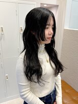 シュク 高円寺(SYUK)&nbsp;姫カット/ロングレイヤー/波巻き/パーマ【SYUK高円寺】kanna