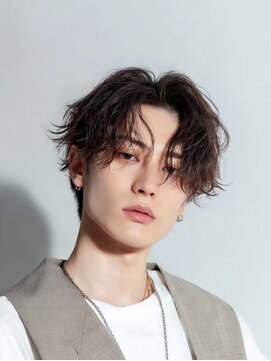 チェレ ロッソ 金剛店(Chere rosso) 韓国風センターパートで小顔映え