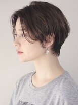 サーカス バイ ビュートリアム 青山(CIRCUS by BEAUTRIUM) 前髪長め ショートヘア ショートボブ 耳かけショートボブ
