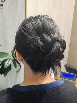 カインド 南青山(hair&make up KIND) ゆるふわ大人お団子ヘア