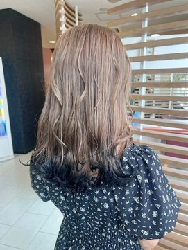 カラーラウンジ(Color Lounge) Color Lounge　エンドカラー×ミルクティーグラデーション