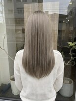 ニコリヘアワークス(nicori hair works) ロング×ハイトーン×ミルクティーベージュ1