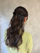 アロッタ 池袋(alotta)&nbsp;結婚式やパーティーに◎ハーフアップアレンジ