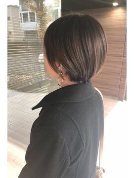 ヘアメイク シュシュ(Hair make chou chou) 短めショートボブ【chou-chou 北林夏実】
