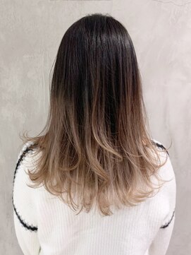 アイティー バイ アルバム 中野店(IT by ALBUM) グラデーションロング_ラベンダーカラーくびれミディ_ba318111