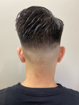 ヒロギンザ 新橋日比谷口店(HIRO GINZA) 七三スキンフェード　新橋　理容室　床屋　日比谷　内幸町