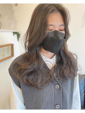 マァロ(malo.) 韓国風レイヤー
