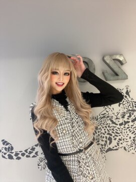 ヘアサロン ズー(Hair Salon Zoo) 【日本一の最高級品質♪】カット+カラー+高級シールエクステ