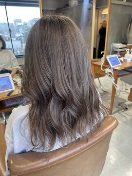 アンククロス 表参道(ANKH CROSS) ブリーチ２回グレージュ