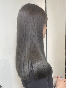 ココ 原宿(KOKO) #黒髪#小顔#クラゲヘアー#オリーブグレー#ココアベージュ#美髪