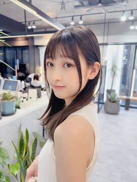 ファンナギンザ(FaNNa ginza) フェミニン外ハネスタイル