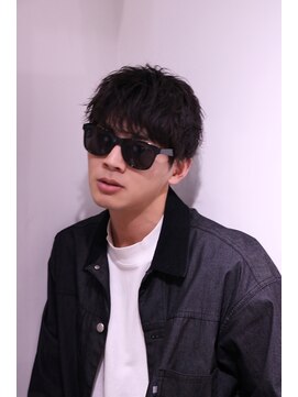 ネイビー(NAVY) イケてる男はやってる ニュアンスパーマ 無造作刈り上げマッシュ