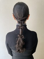 オウルヘアー(Owl hair)&nbsp;タイト編みおろし/タイトアレンジ/個性派アレンジ