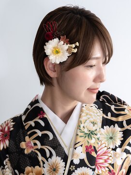 ヘアーサロン ラフリジー(Loufreasy) ショートヘアー/ショートボブ成人式振袖サイドヘアアレンジ