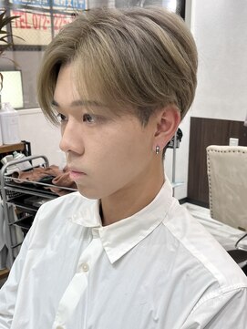 ベルヘアーデザイン 堺東(Belle hair Design) ハイトーン外国人風ブリーチ韓国風ミルクティーベージュ堺東