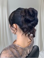 アヴソリューク(Absoluk)&nbsp;くるリンパシニヨン　結婚式お呼ばれ　20代30代40代